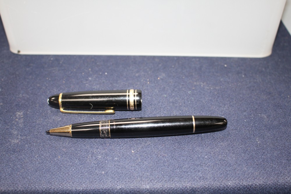 A Montblanc Meisterstuck rollerball pen, length 14.5cm